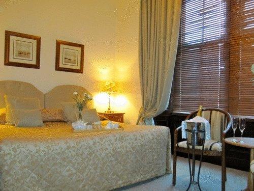 Hotel The Glenfarg Extérieur photo